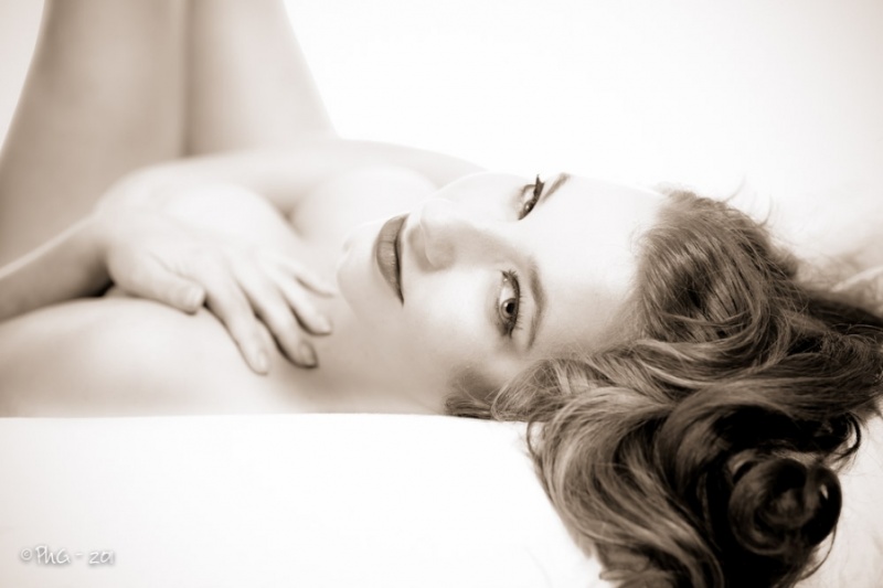 Female model photo shoot of Betty LeRoux by PS Boudoir