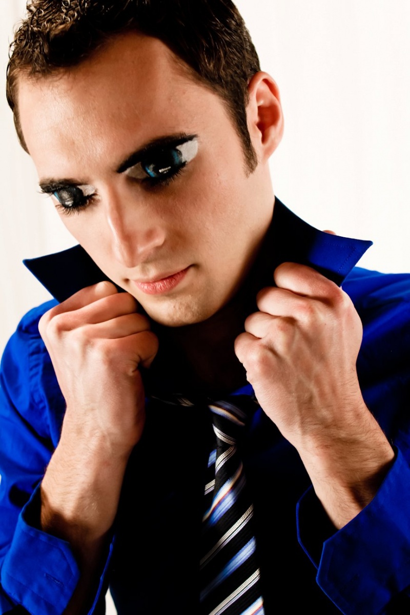 Male model photo shoot of MMScott