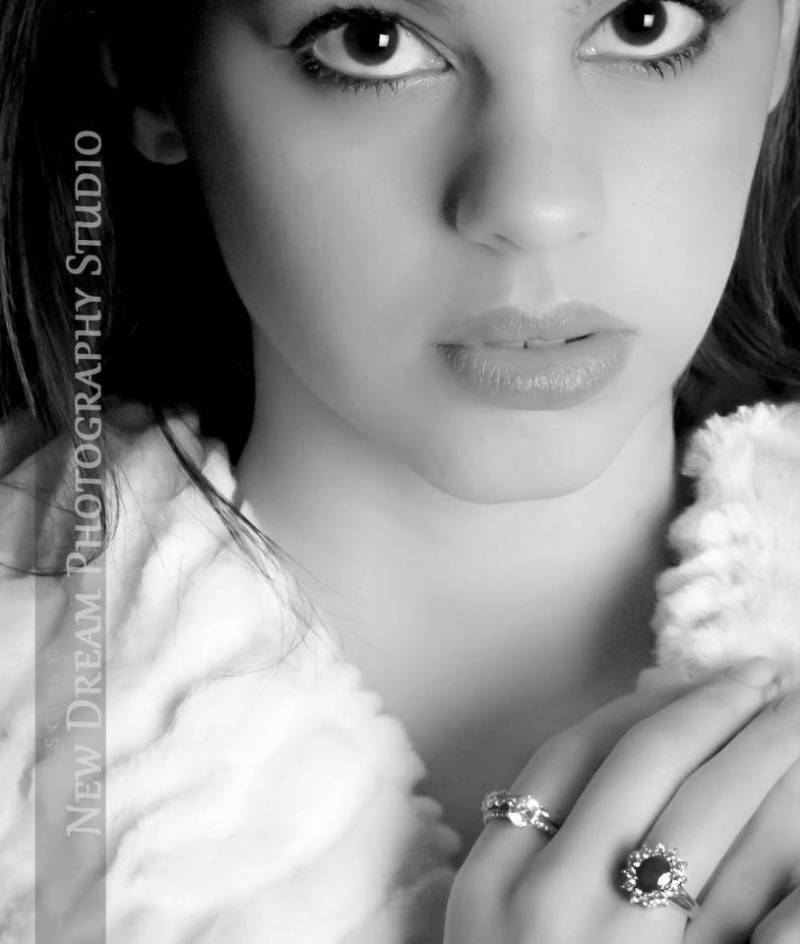 Female model photo shoot of Olivia Leighanne