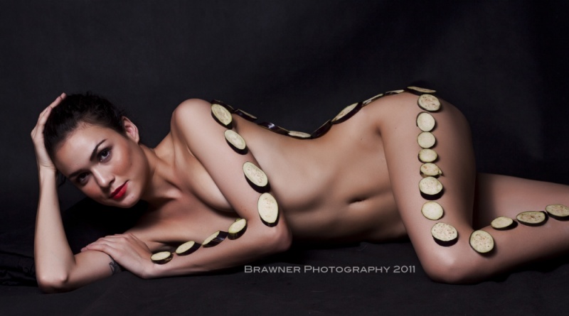 Female model photo shoot of Yvette Brawner in FAB Studio