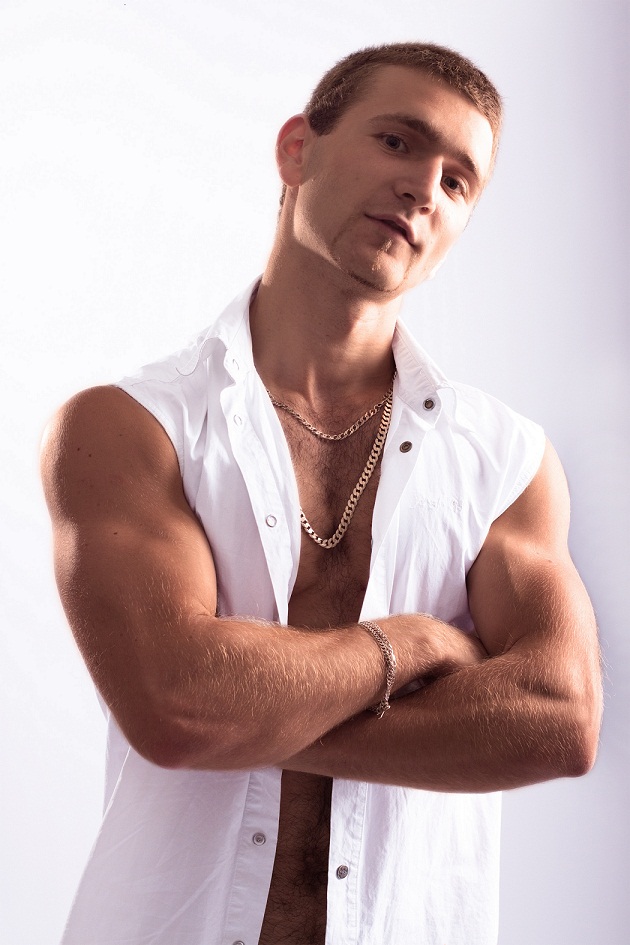 Male model photo shoot of Alexandr_M