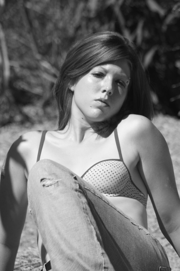 Female model photo shoot of NatashaK1290