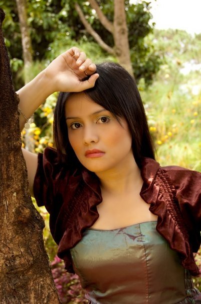Female model photo shoot of raqchard