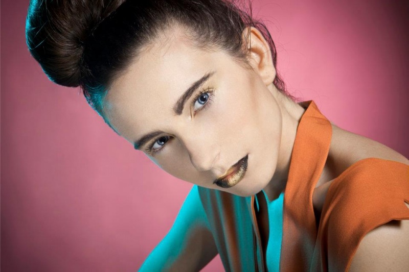 Female model photo shoot of Georgia Littlefair