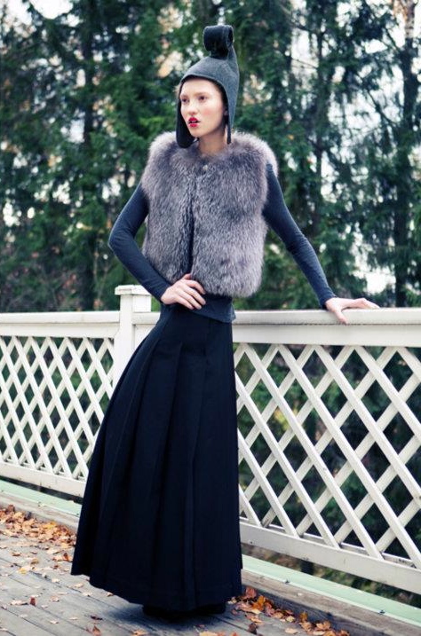 Female model photo shoot of Dasha Samoylova