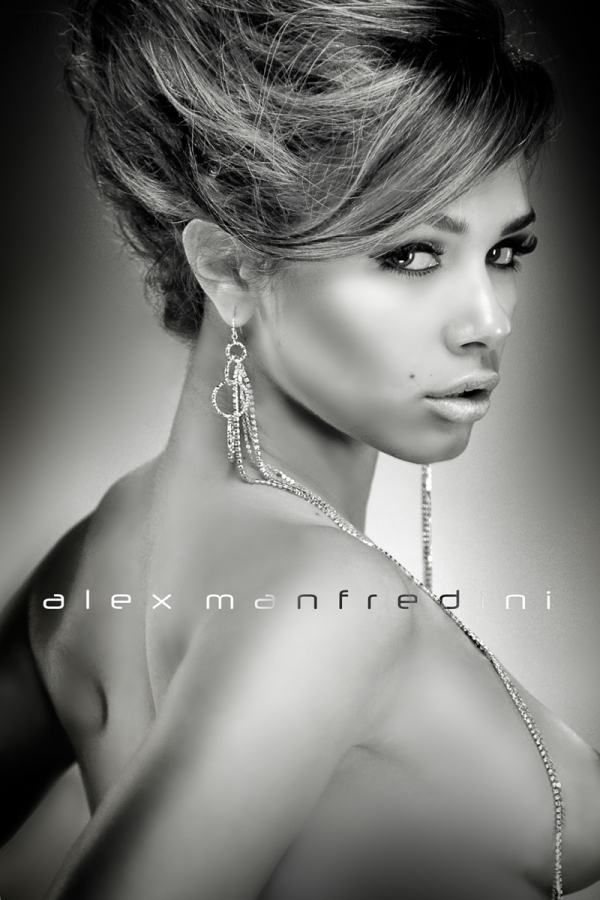 Female model photo shoot of Sandra Manfredini by Alex Manfredini Photo