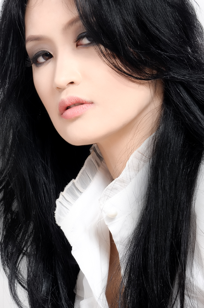 Female model photo shoot of yulia widijaya in d'klik