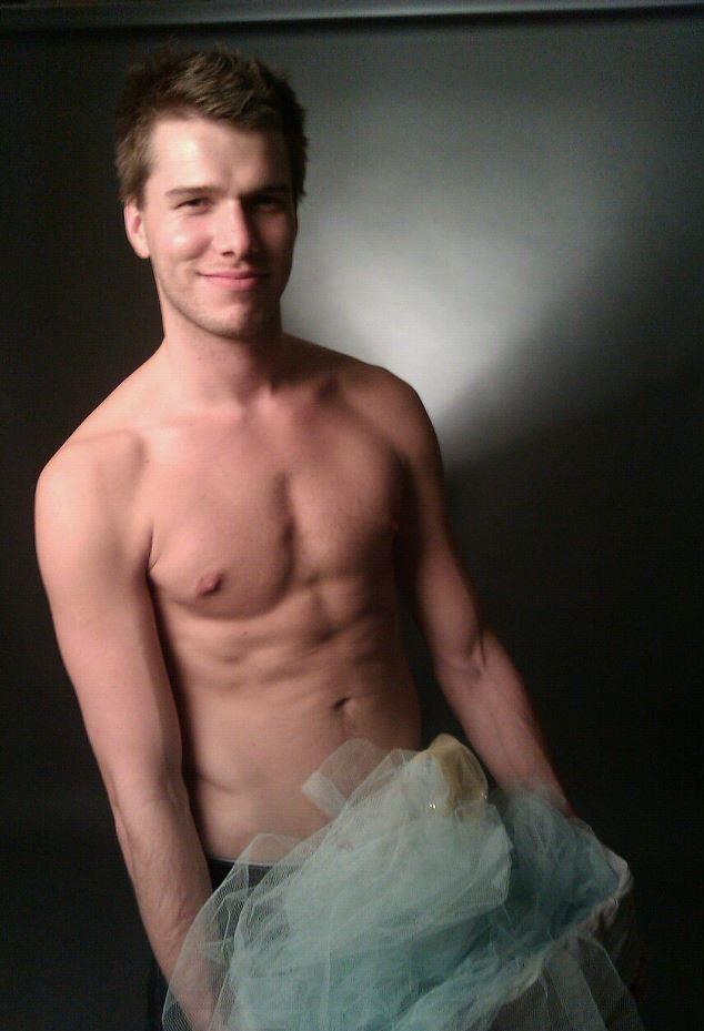 Male model photo shoot of Lawrence Joey