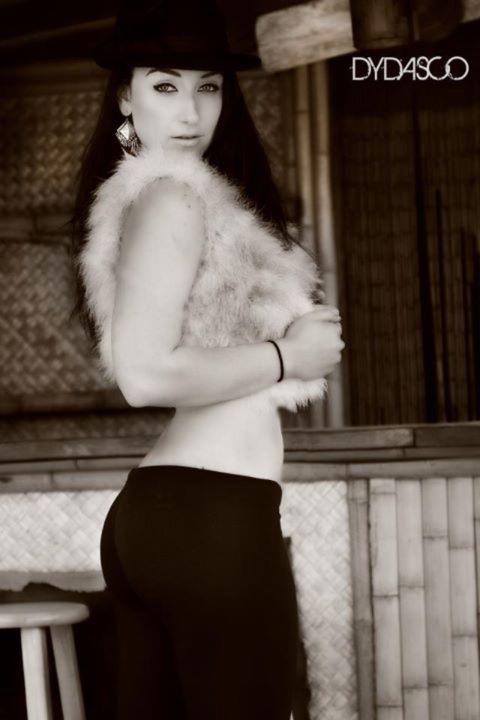 Female model photo shoot of Victoria DeSimone in LAS VEGAS