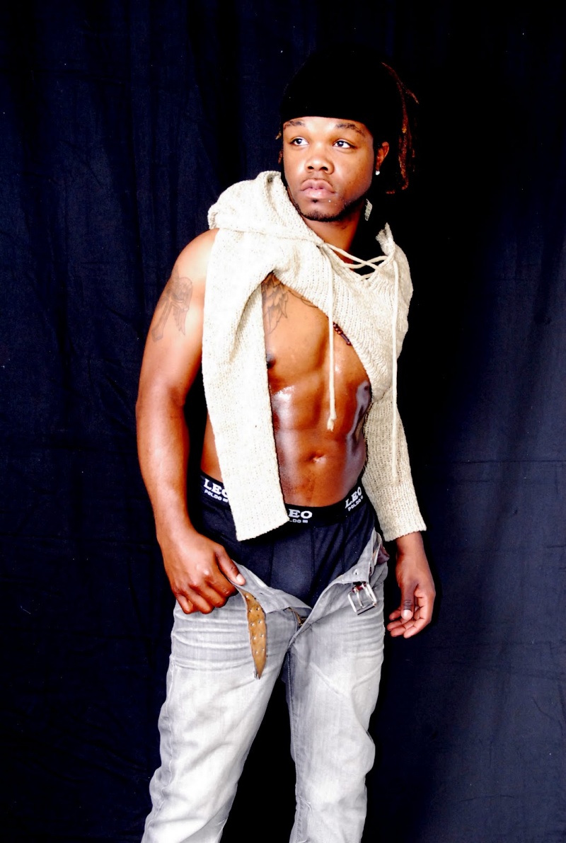 Male model photo shoot of Rahawn Taylor by STUDIO 4 Photography