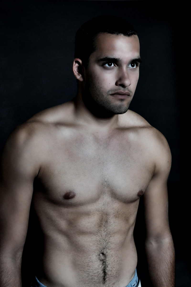 Male model photo shoot of Alex Lujan