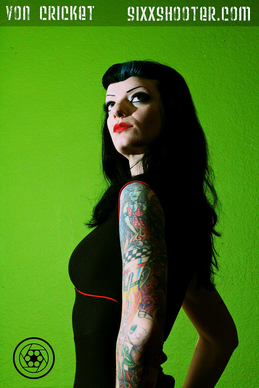 Female model photo shoot of Batz Domino by Sixx Reihen