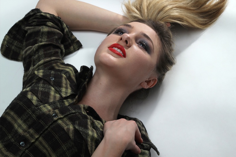 Female model photo shoot of Sashine by Matt Ossowski Photo