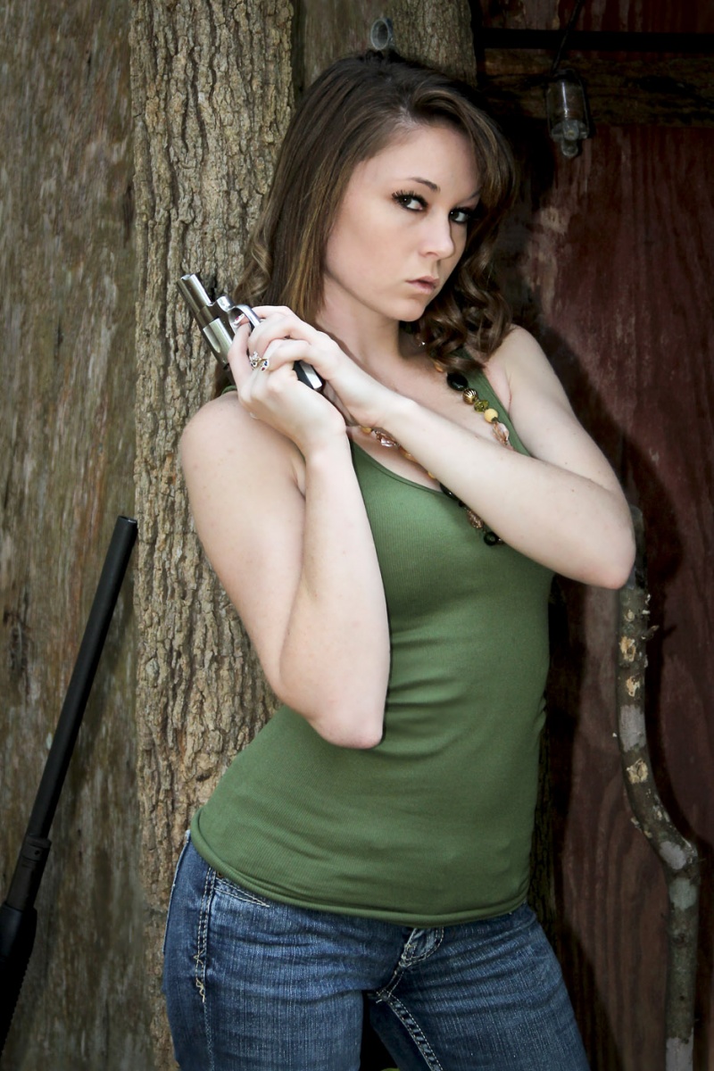 Female model photo shoot of Melissa Lynn Frost