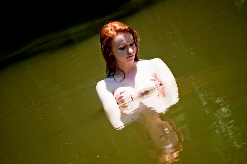 Female model photo shoot of Julia Ruby in Sharon Woods, Sharonville, Ohio