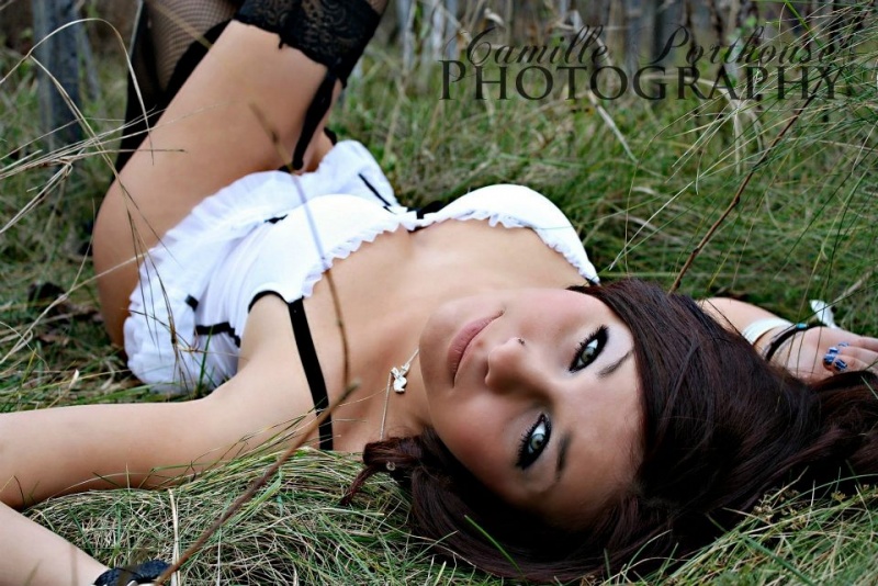Female model photo shoot of Sandy Michalski