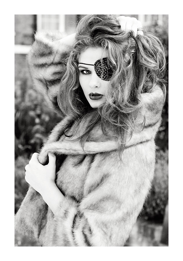 Female model photo shoot of Aleksandra Kowalczyk