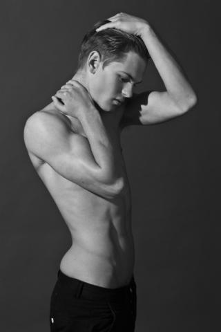 Male model photo shoot of Dan Brett
