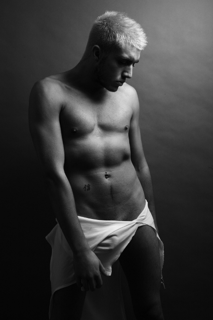 Male model photo shoot of Nait- Luke Hall