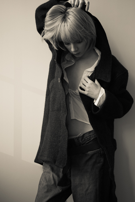 Female model photo shoot of Heather Doris by 1212121
