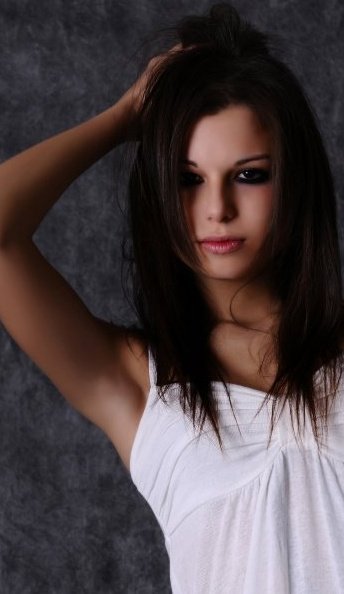 Female model photo shoot of Andrea Anya Ratliff