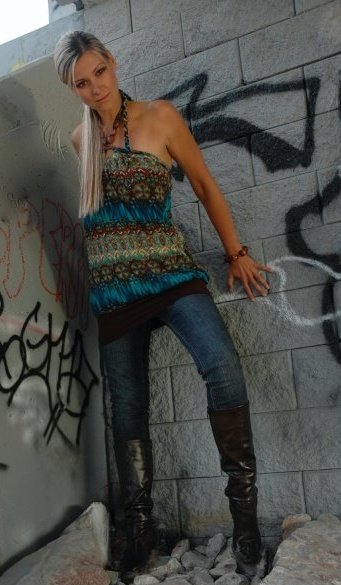 Female model photo shoot of Brandi Lynn Anderson