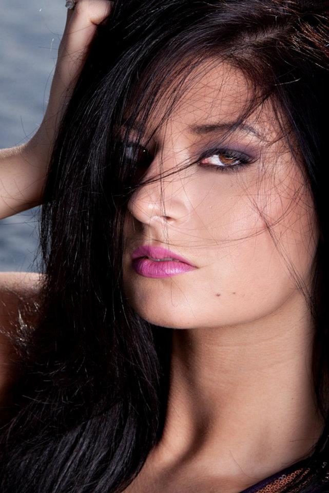 Female model photo shoot of Andreea Kristina