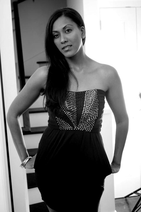 Female model photo shoot of LizaLena Amado