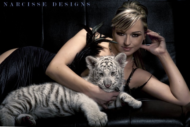 Female model photo shoot of Narcisse Designs and Veronika Kotlajic by Brad Schade