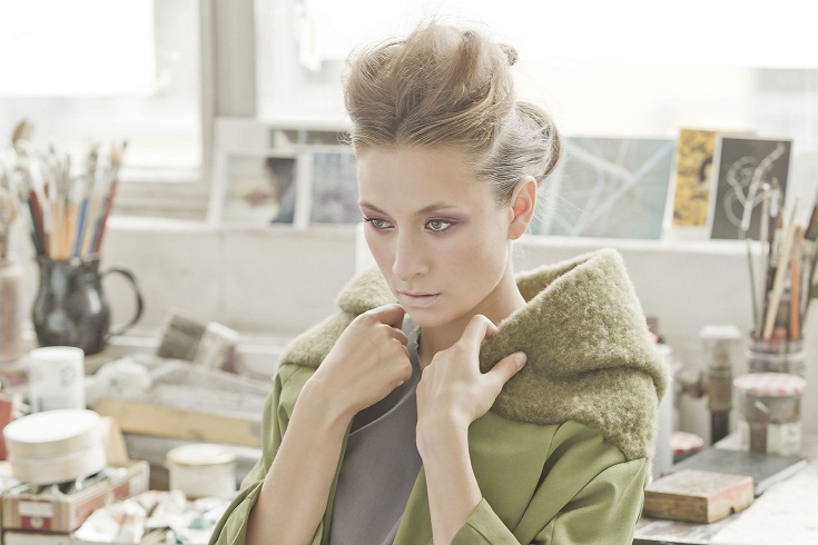Female model photo shoot of Paule Liub