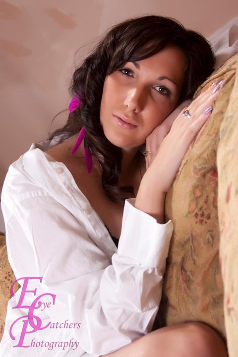 Female model photo shoot of Jasmine Wild Child in Kennewick Wa