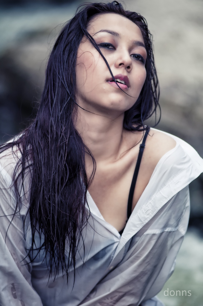 Female model photo shoot of Rendhita Gabriela