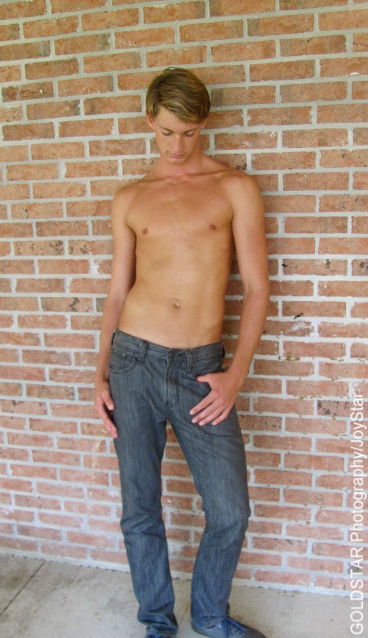 Male model photo shoot of Andrew David Warren in www.facebook.com/goldstarmgmt