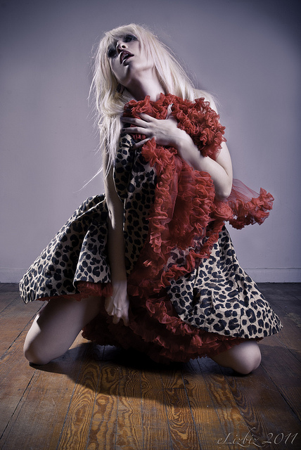Female model photo shoot of Holly ms by Elizabeth Kross in philadelphia