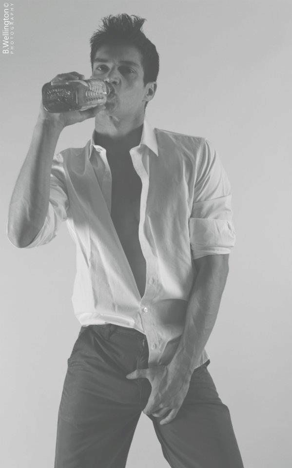 Male model photo shoot of Brent Wellington