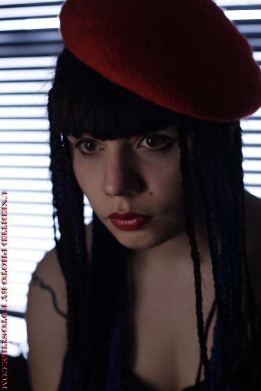 Female model photo shoot of darkdreamer84