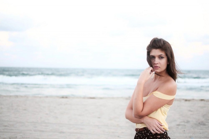 Female model photo shoot of ELLIOTT in Deerfield Beach, Florida