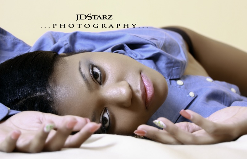 Female model photo shoot of Ahmazie by JDStarz _ Photography