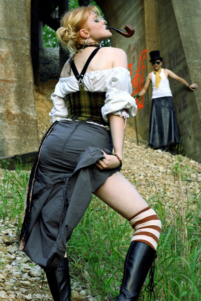 Female model photo shoot of DameRachelScott by Libby Bulloff