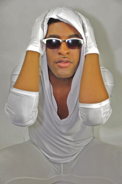 Male model photo shoot of Faheem JaySean