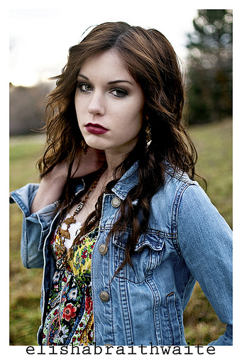 Female model photo shoot of Sarah Mongie