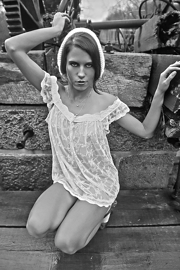 Female model photo shoot of Erika D Morgan by Pedro E Bauza in Cabin John, MD