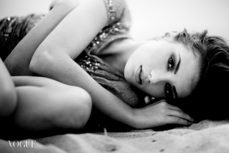 Female model photo shoot of Terra Jo