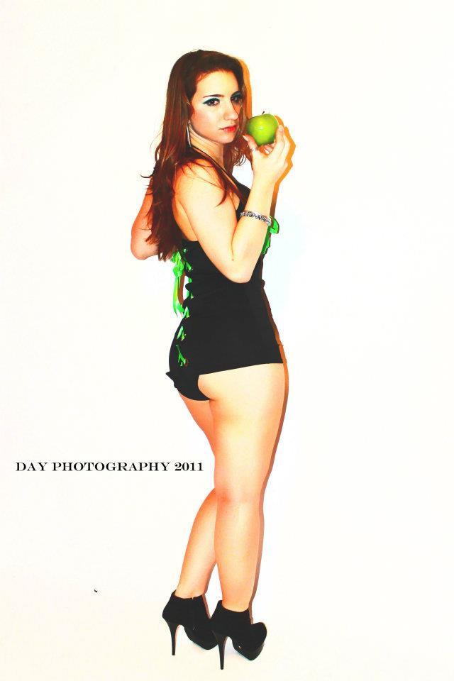 Female model photo shoot of Di Ana Lynn by DayPhotographyy in Bronx, New York