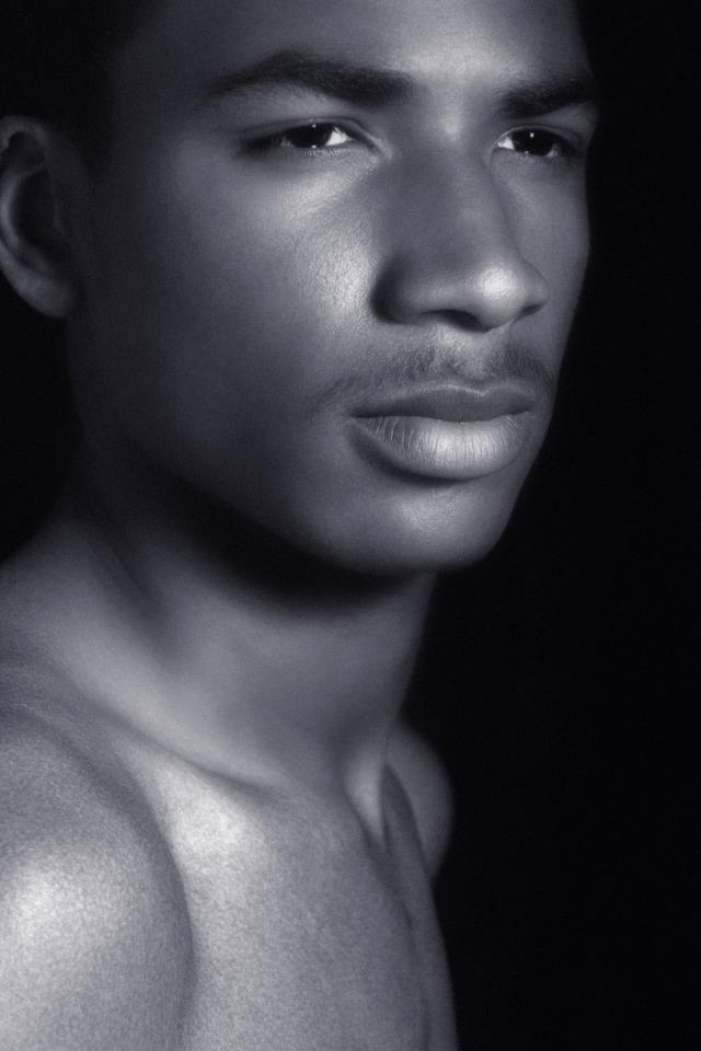 Male model photo shoot of Rico Faithful Blevins