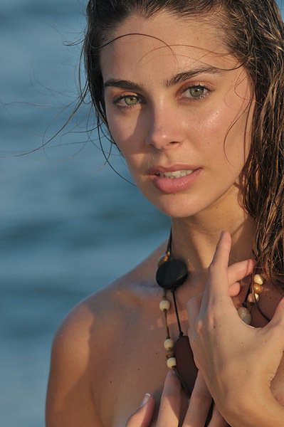 Female model photo shoot of Patricia Rosales