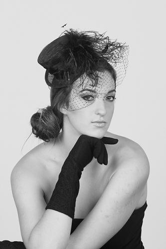 Female model photo shoot of Daniella Siedlecki