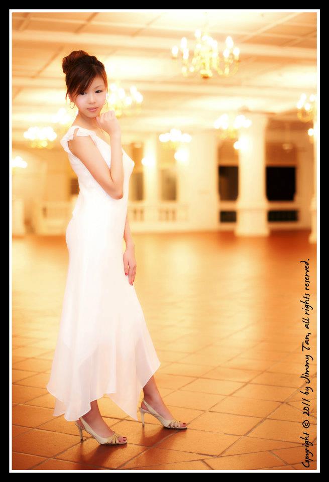 Female model photo shoot of Lee Min Qi Rachel