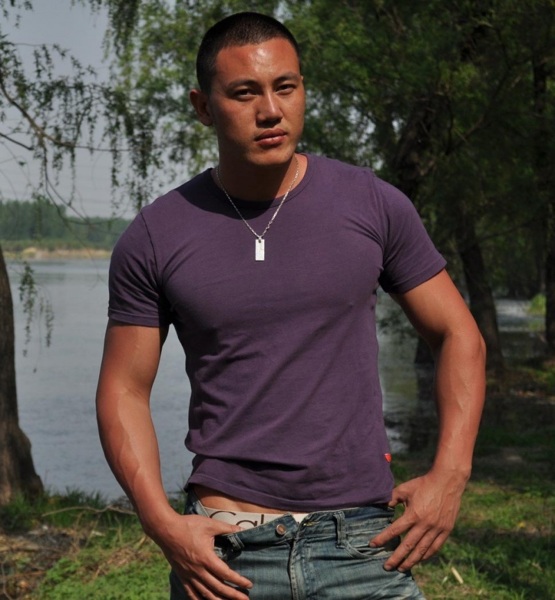 Male model photo shoot of Nick Zhang