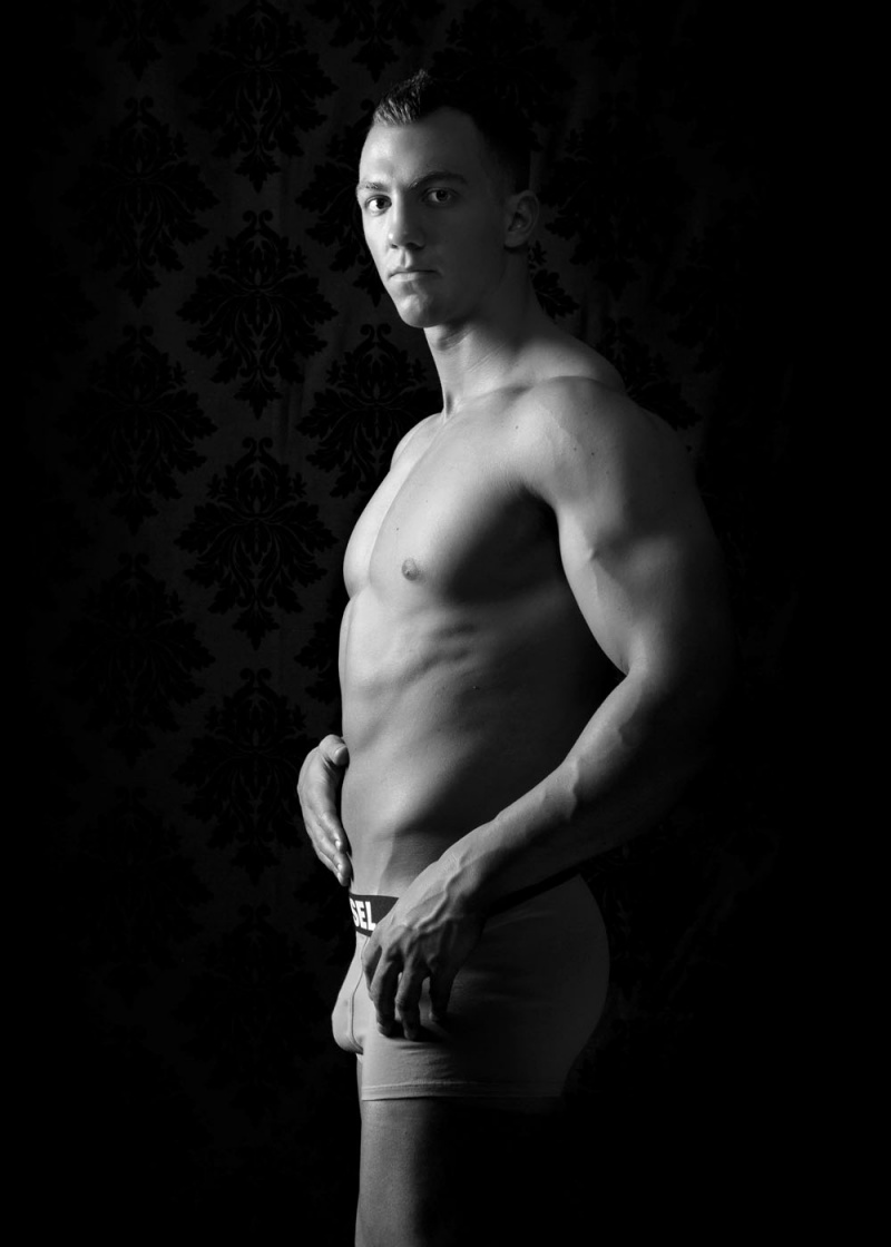 Male model photo shoot of Jeremy Kloter by Fitness Photo Tampa